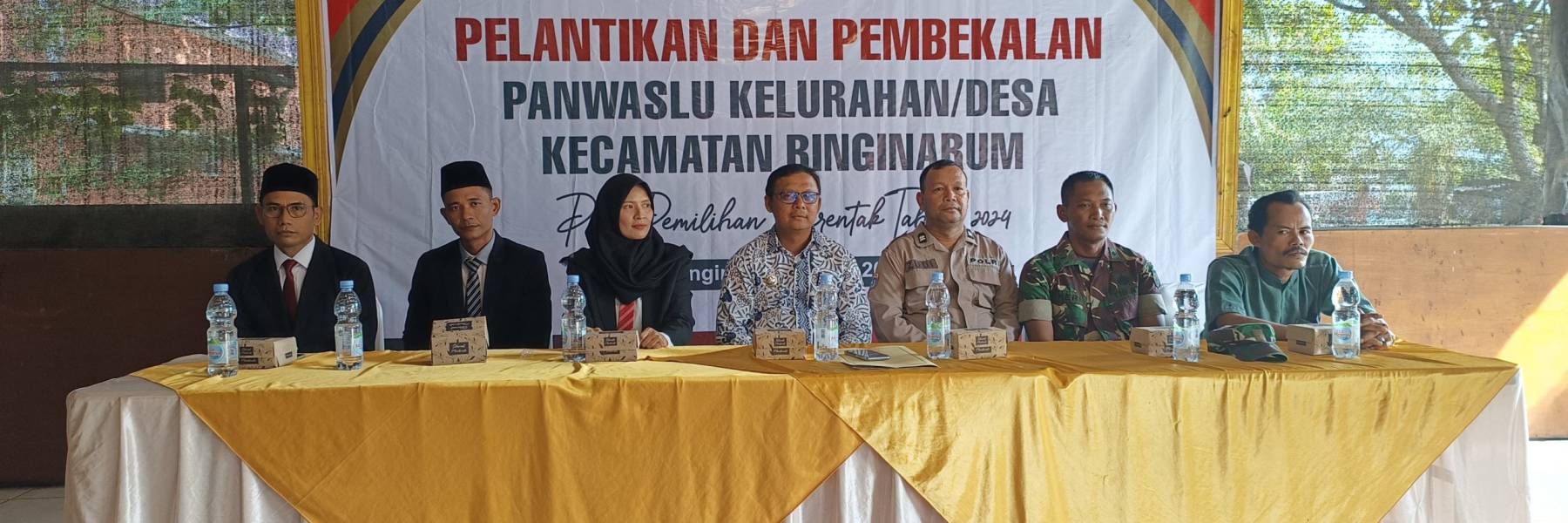 Pelantikan dan Pembekalan Panwaslu Kelurahan/Desa Kecamatan Ringinarum Tahun 2024